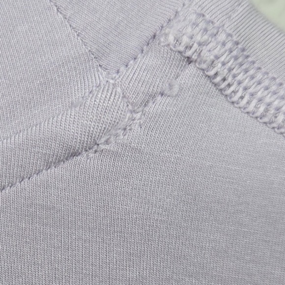 Lululemon Modal Silk Blend Tie Front Tee Lavender Womens Size 8? - Picture 7 of 8